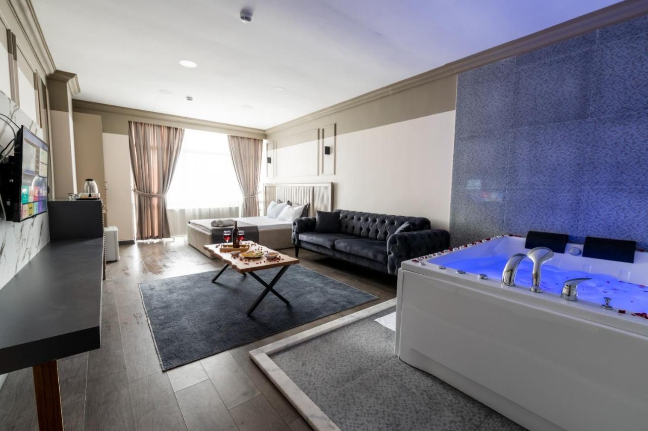 Arena Luxury Suites Hotel Provincia di Provincia di Istanbul Esterno foto