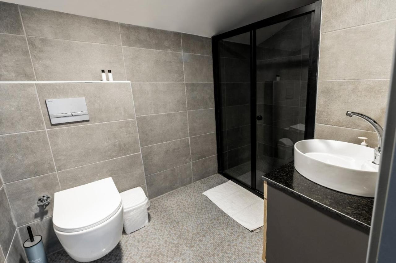Arena Luxury Suites Hotel Provincia di Provincia di Istanbul Esterno foto